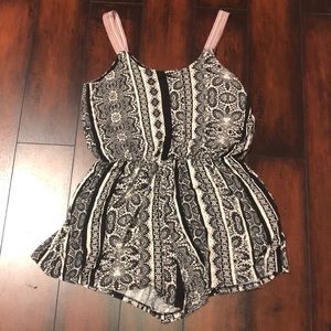 Black and white patterned jumper